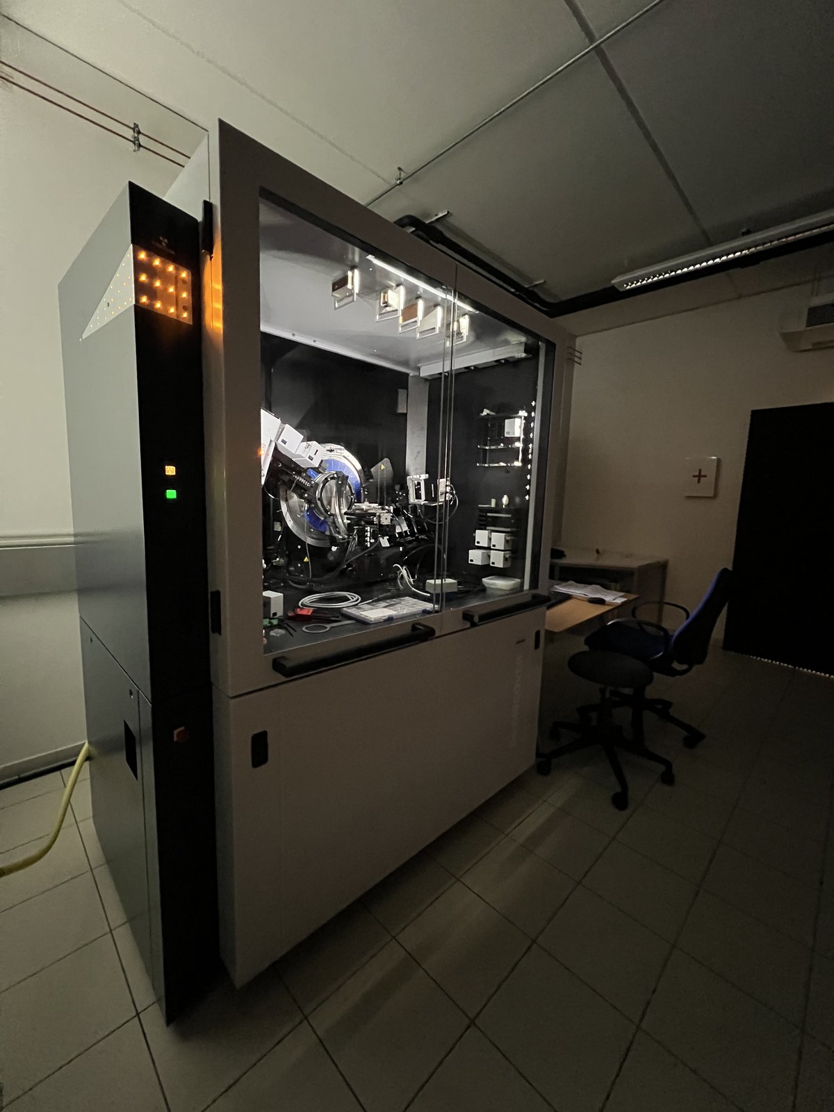 Neues Multifunktionsdiffraktometer in Betrieb