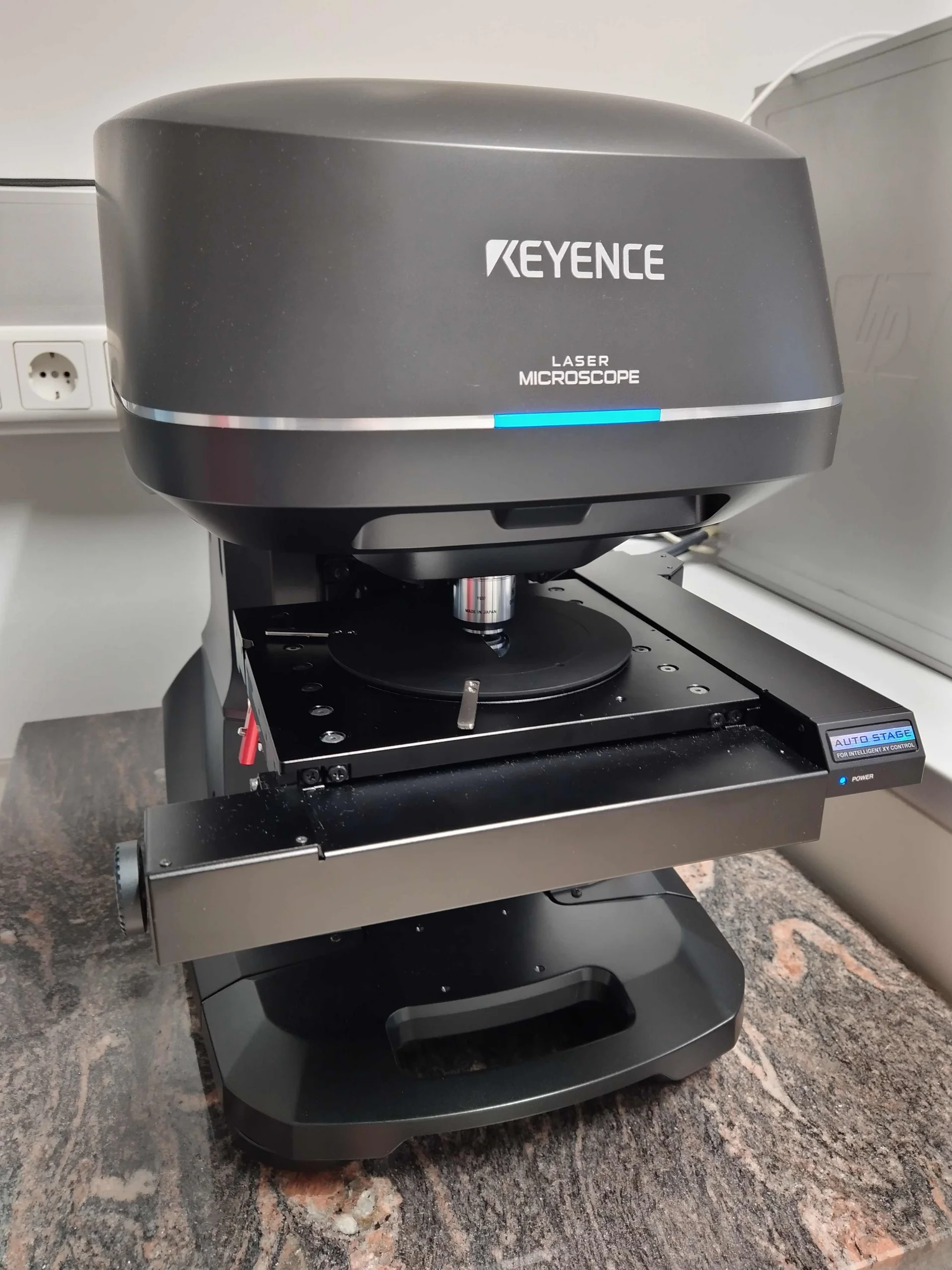 konfokales 3D Laserscanning Mikroskop der Firma Keyence