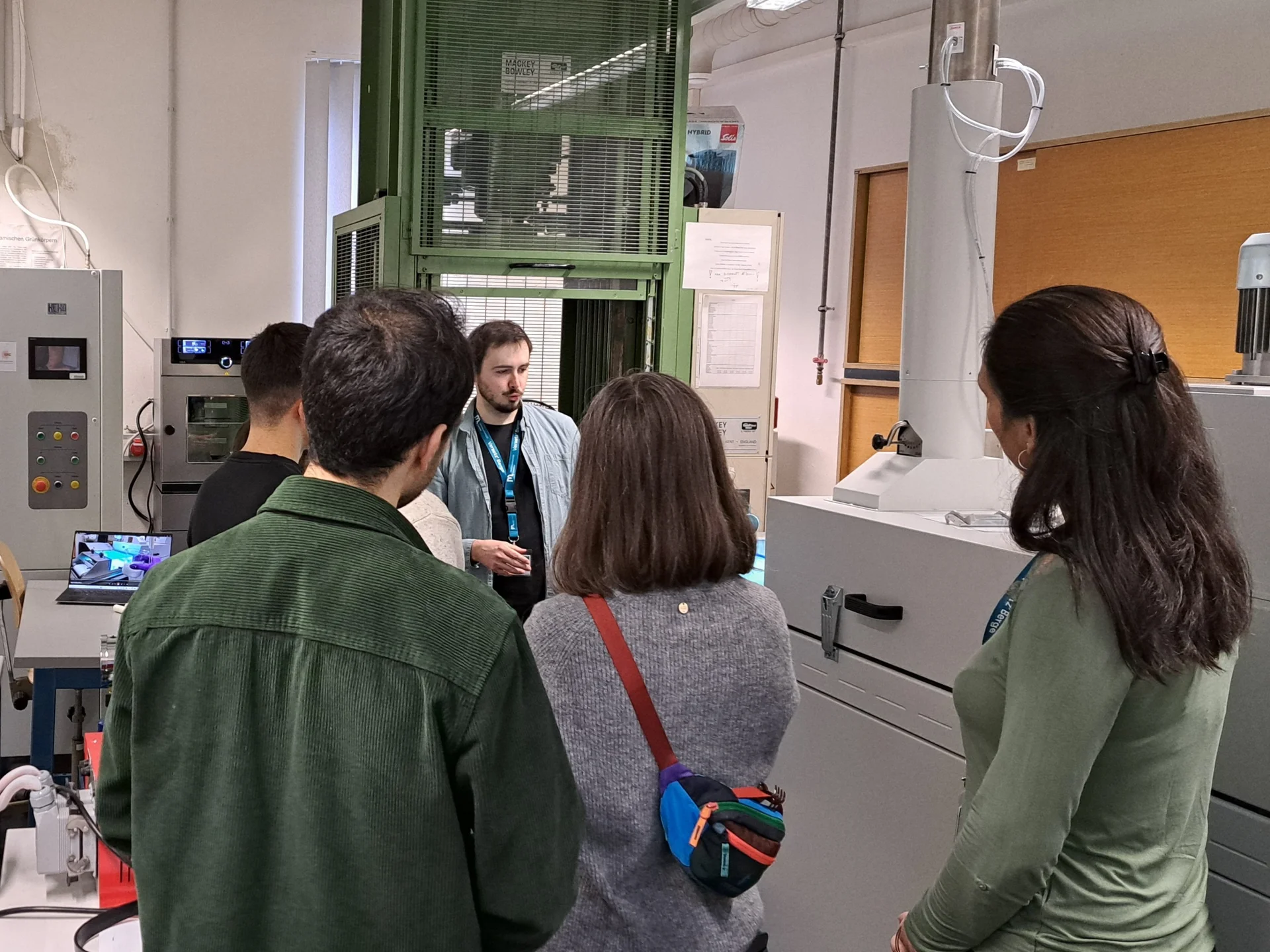 © MUL/ISFK Figure 11: A tour of the department, including a lab tour, rounded off the program.