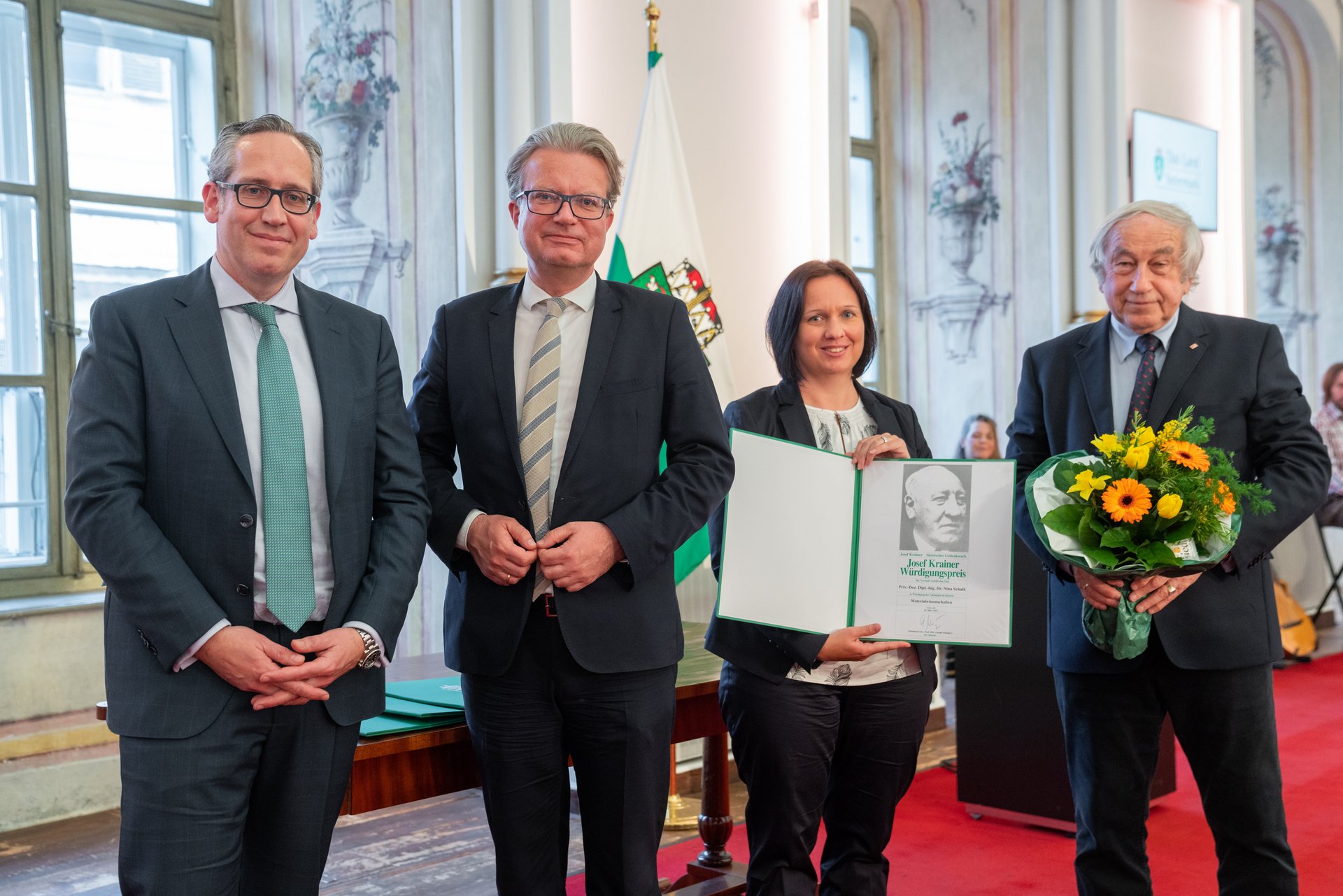 Clemens Jaufer, LH Christopher Drexler, Nina Schalk und Gedenkwerk-Obmann Gerald Schöpfer (v.l.) 