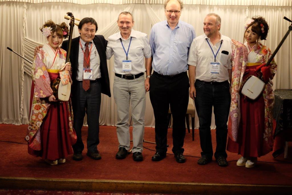 v.l.n.r.: Prof. Masao Takeyama, Dr. Volker Güther, Dr. Bernard Bewlay, Prof. Helmut Clemens